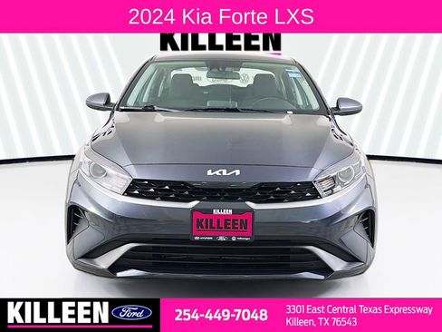 Used 2024 Kia Forte LXS image 2