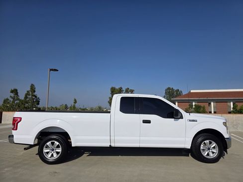 Used 2017 Ford F150 XLT RWD image 6