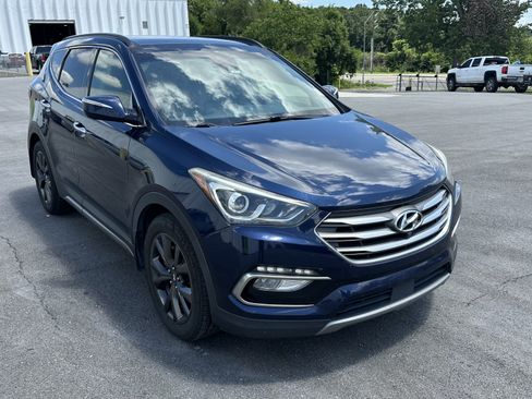 Used 2017 Hyundai Santa Fe Sport w/ 2.0T Ultimate Tech Package 05 FWD image 2
