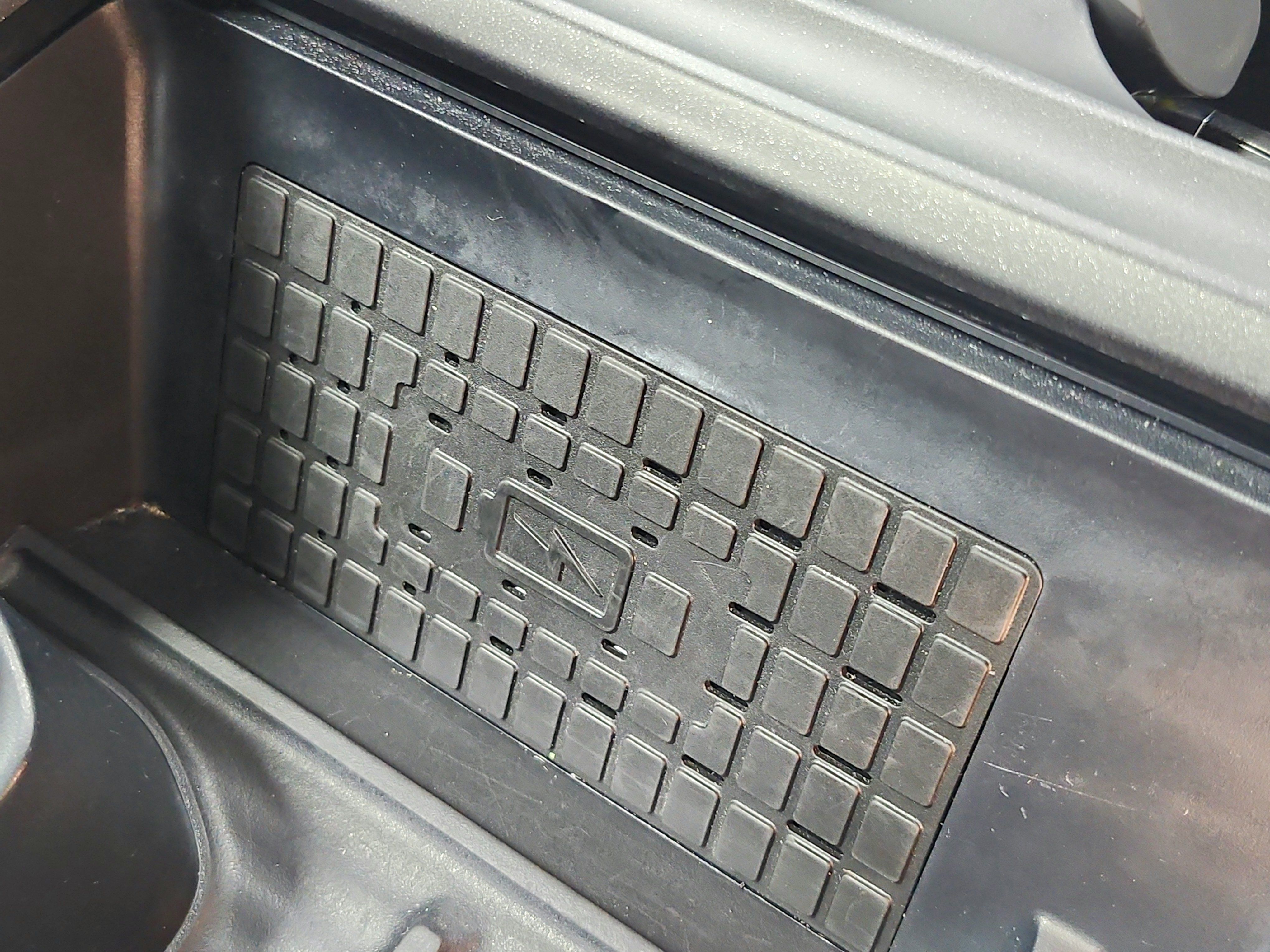 Used 2025 Ford Expedition Active AWD/4WD image 38