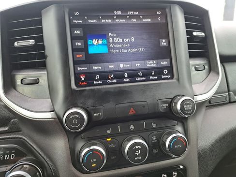 Used 2020 RAM 1500 Big Horn image 10