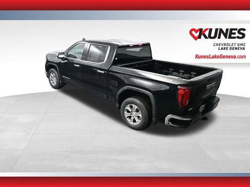 Used 2025 GMC Sierra 1500 SLT AWD/4WD image 45