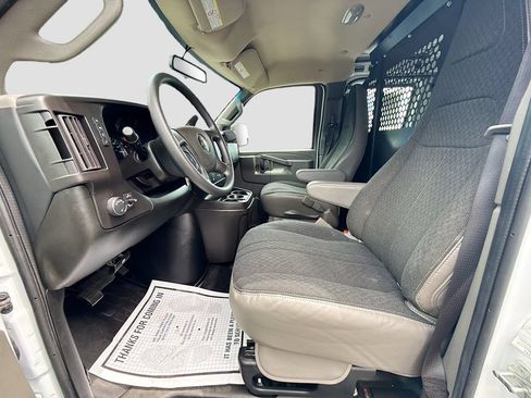 Used 2024 Chevrolet Express 2500 w/ Driver Convenience Package RWD image 21