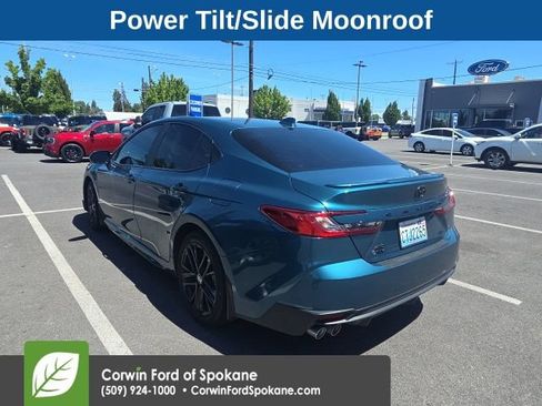 Used 2025 Toyota Camry SE w/ Multimedia Upgrade Package AWD/4WD image 5