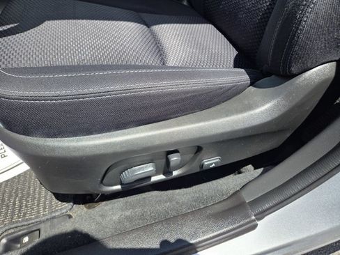Used 2015 Subaru Forester 2.5i Premium w/ All-Weather Package AWD/4WD image 24