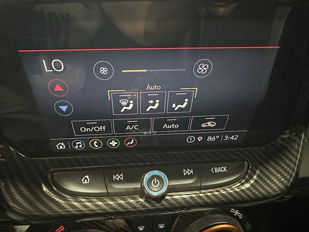 Used 2021 Chevrolet Camaro SS RWD image 34