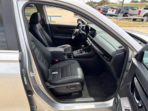 Used 2025 Honda CR-V EX-L image 14