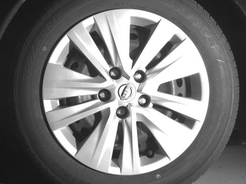 Used 2025 Nissan Sentra S FWD image 12