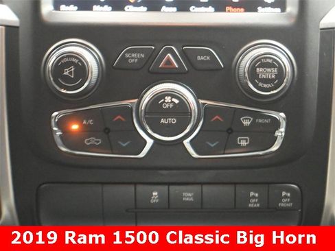 Used 2019 RAM 1500 Big Horn image 18