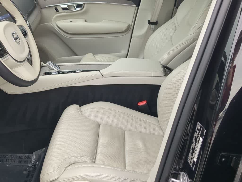 Used 2022 Volvo XC90 T8 Inscription w/ Advanced Package AWD/4WD image 15