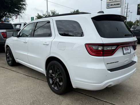 Used 2024 Dodge Durango GT w/ Blacktop Package RWD image 7