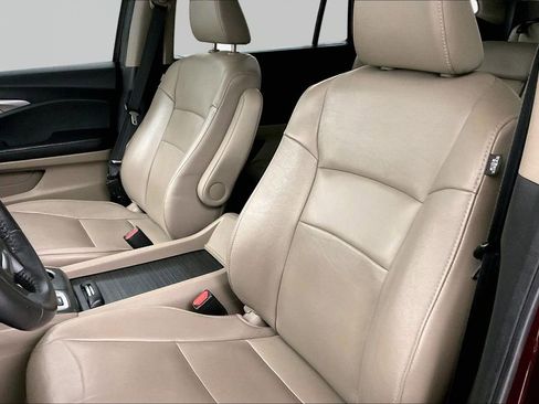 Used 2018 Honda Pilot EX-L image 19