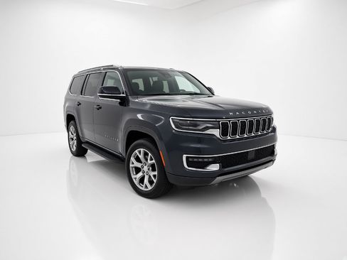 Used 2022 Jeep Wagoneer Series I w/ Convenience Group I AWD/4WD image 3