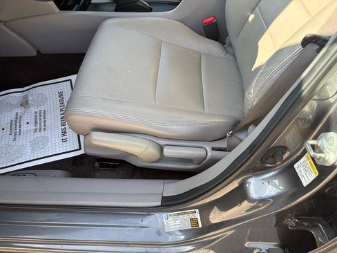 Used 2010 Honda Accord LX image 35