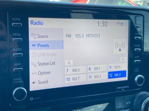 Certified 2022 Toyota Highlander L image 23