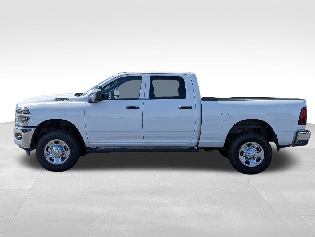 New 2026 RAM 2500 Tradesman AWD/4WD image 3