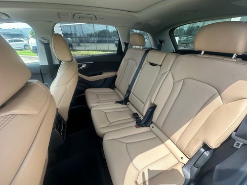 Used 2025 Audi Q7 3.0T Prestige image 23
