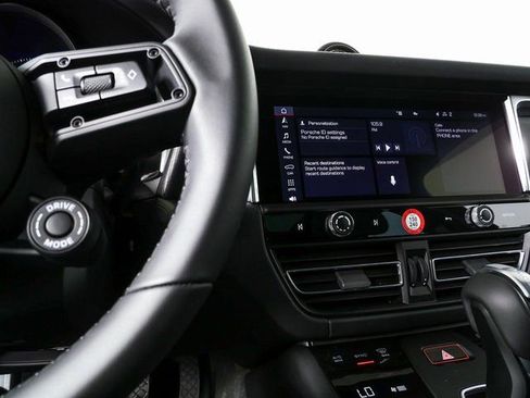 New 2026 Porsche Macan GTS image 13