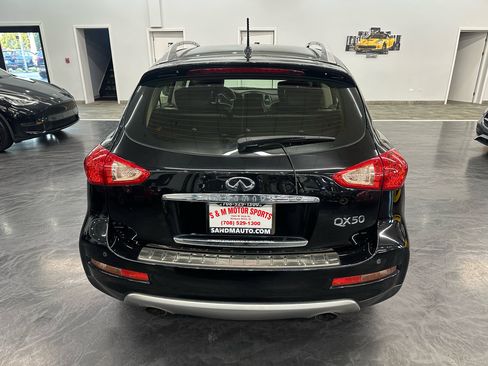 Used 2017 INFINITI QX50 AWD w/ Premium Plus Package image 6