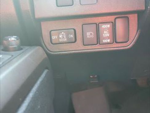 Certified 2021 Toyota Tacoma SR5 w/ Trail Edition RWD image 16