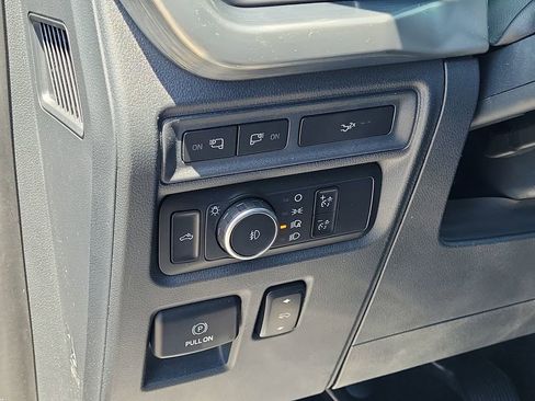 Certified 2022 Ford F150 Lariat AWD/4WD image 24