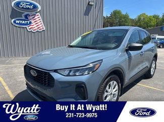 Used 2023 Ford Escape Active AWD/4WD video 1
