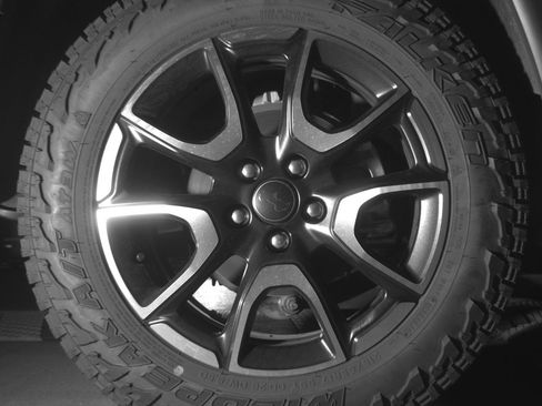 Used 2025 Jeep Compass Trailhawk AWD/4WD image 15