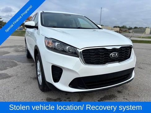 Used 2020 Kia Sorento LX image 8