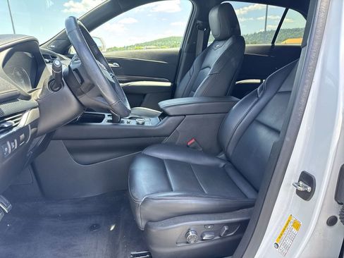 Used 2019 Cadillac XT4 Sport AWD/4WD image 11