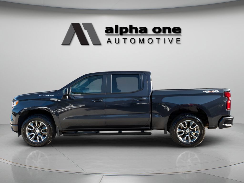 Used 2024 Chevrolet Silverado 1500 RST w/ Convenience Package II AWD/4WD image 11