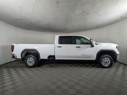 New 2026 GMC Sierra 2500 Pro w/ 1SA Pro Safety Plus Package AWD/4WD image 6