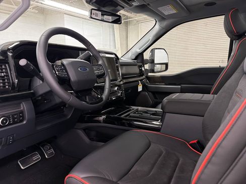 New 2026 Ford F250 Lariat AWD/4WD image 6