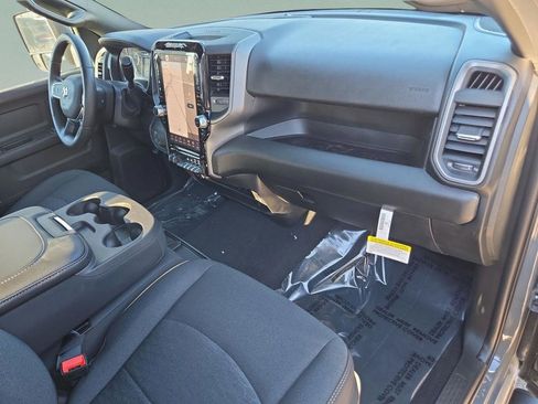 New 2026 RAM 2500 Tradesman AWD/4WD image 29