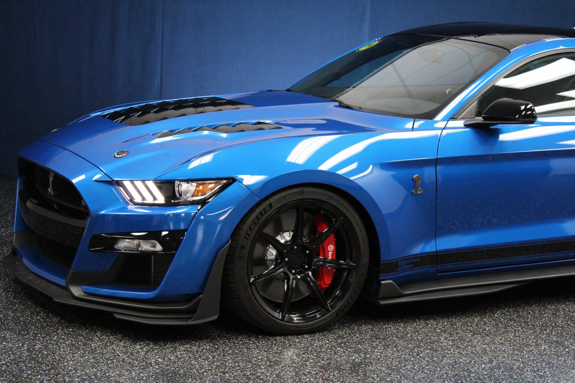 Used 2020 Ford Mustang Shelby GT500 w/ Technology Package RWD image 11