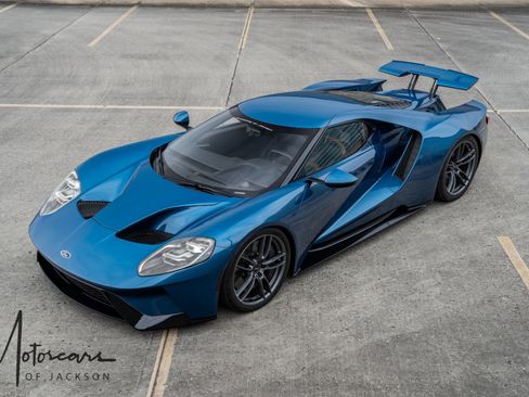 Used 2020 Ford GT image 10