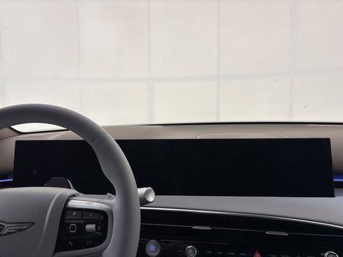 New 2026 Genesis GV70 2.5T Advanced AWD/4WD image 27