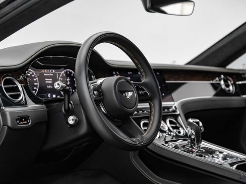 Used 2022 Bentley Continental GT AWD/4WD image 41