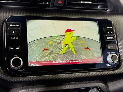 Certified 2021 Nissan Kicks SV FWD image 5