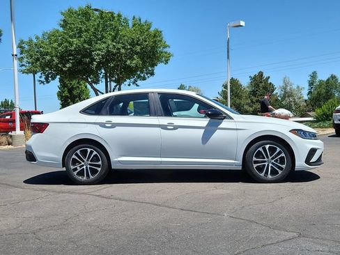 New 2026 Volkswagen Jetta Sport FWD image 2