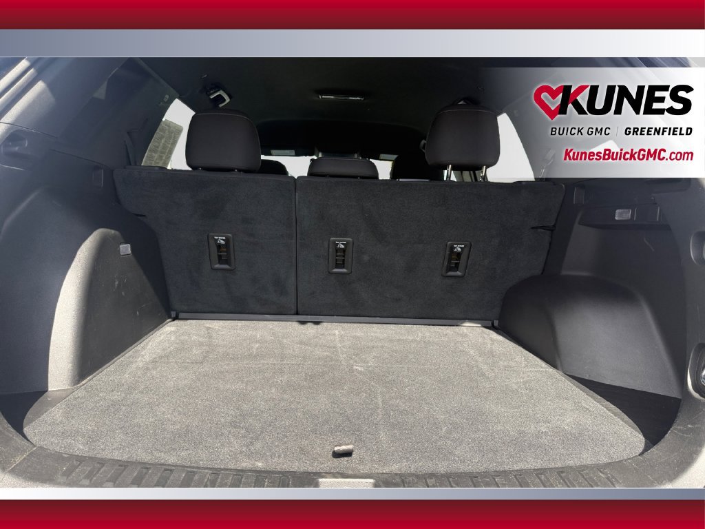 Used 2025 Chevrolet Equinox LT FWD image 40