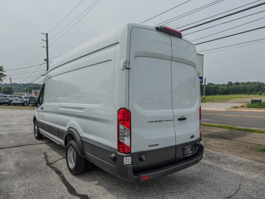 Used 2018 Ford Transit 350 148 High Roof Extended DRW RWD image 6