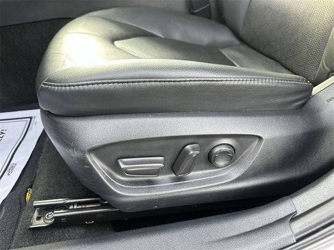 Used 2023 Toyota Camry XSE image 12