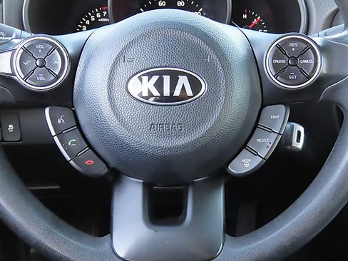 Used 2014 Kia Soul + w/ Eco Package FWD image 12