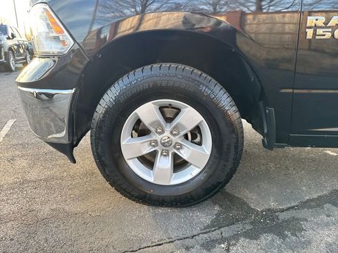 Used 2024 RAM 1500 Classic SLT image 37