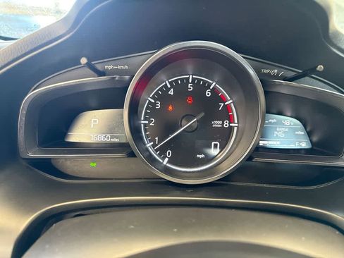 Used 2018 MAZDA MAZDA3 Grand Touring image 35