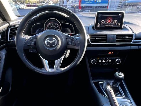 Used 2016 MAZDA MAZDA3 i Touring w/ Popular Equipment Package image 6