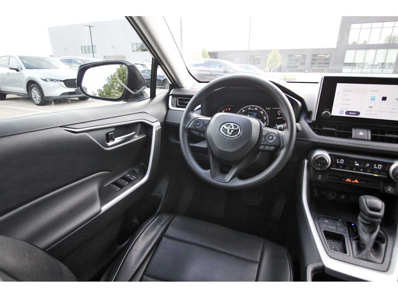 Used 2025 Toyota RAV4 XLE w/ Convenience Package FWD image 6