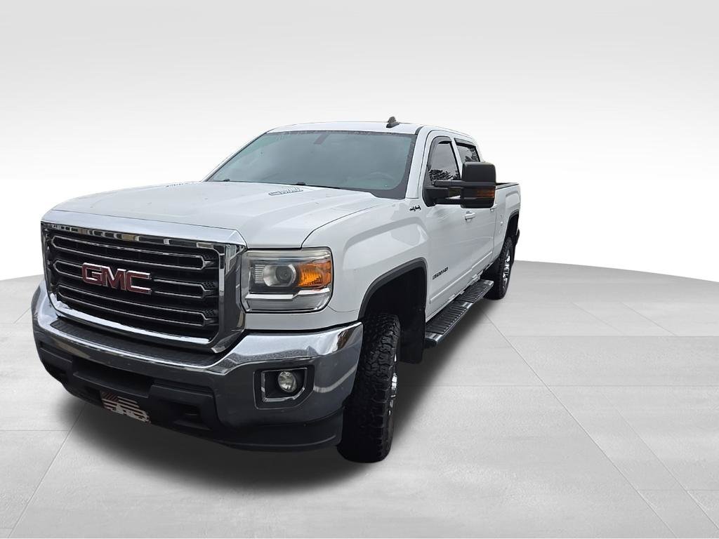 Used 2015 GMC Sierra 2500 SLE w/ SLE Preferred Package AWD/4WD image 3