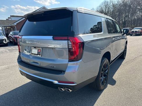 New 2026 GMC Yukon XL Denali w/ Sun & Power Step Package image 6