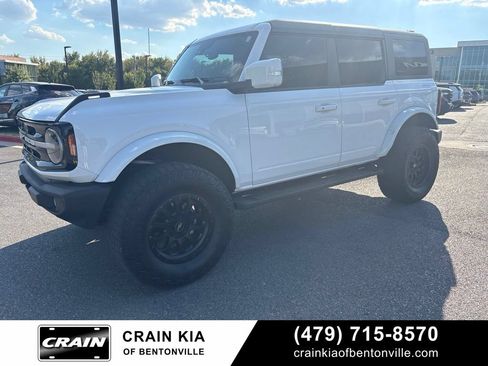 Used 2024 Ford Bronco Outer Banks AWD/4WD image 5